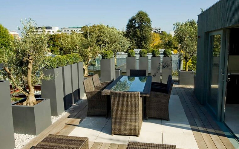 DECORATING WITH FLOWERS the best terrace house