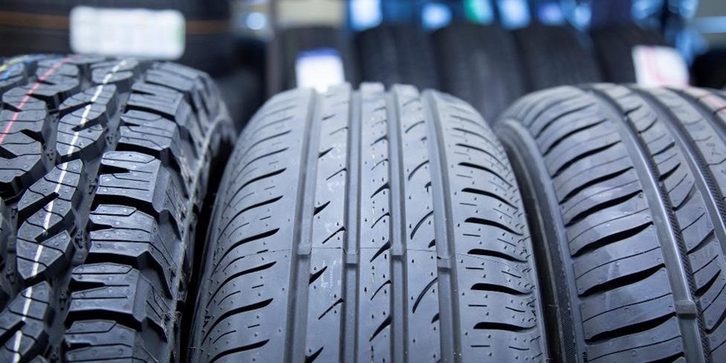 How much tread should a tire have?