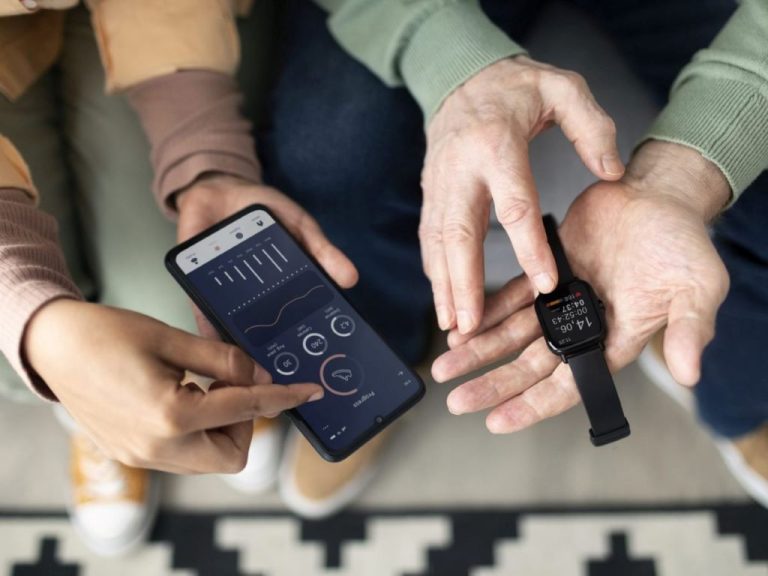How can wearable tech improve my fitness and health?