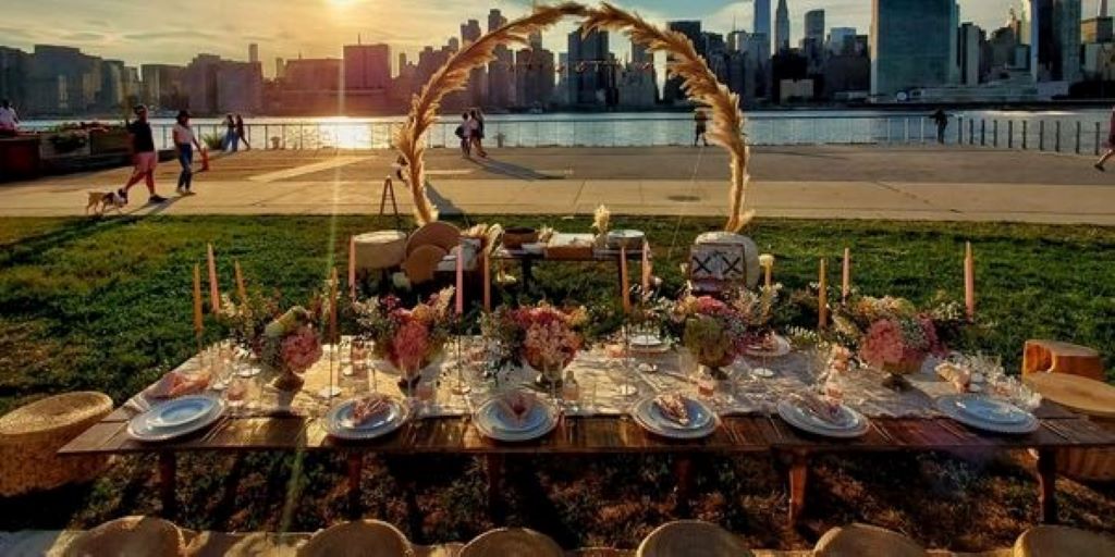 How to Throw the Ultimate Picnic Party: 7 Steps Guide